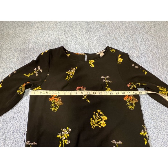 H & M Black Floral, 3/4 Sleeve Shift Dress, Size 10 - Picture 5 of 10
